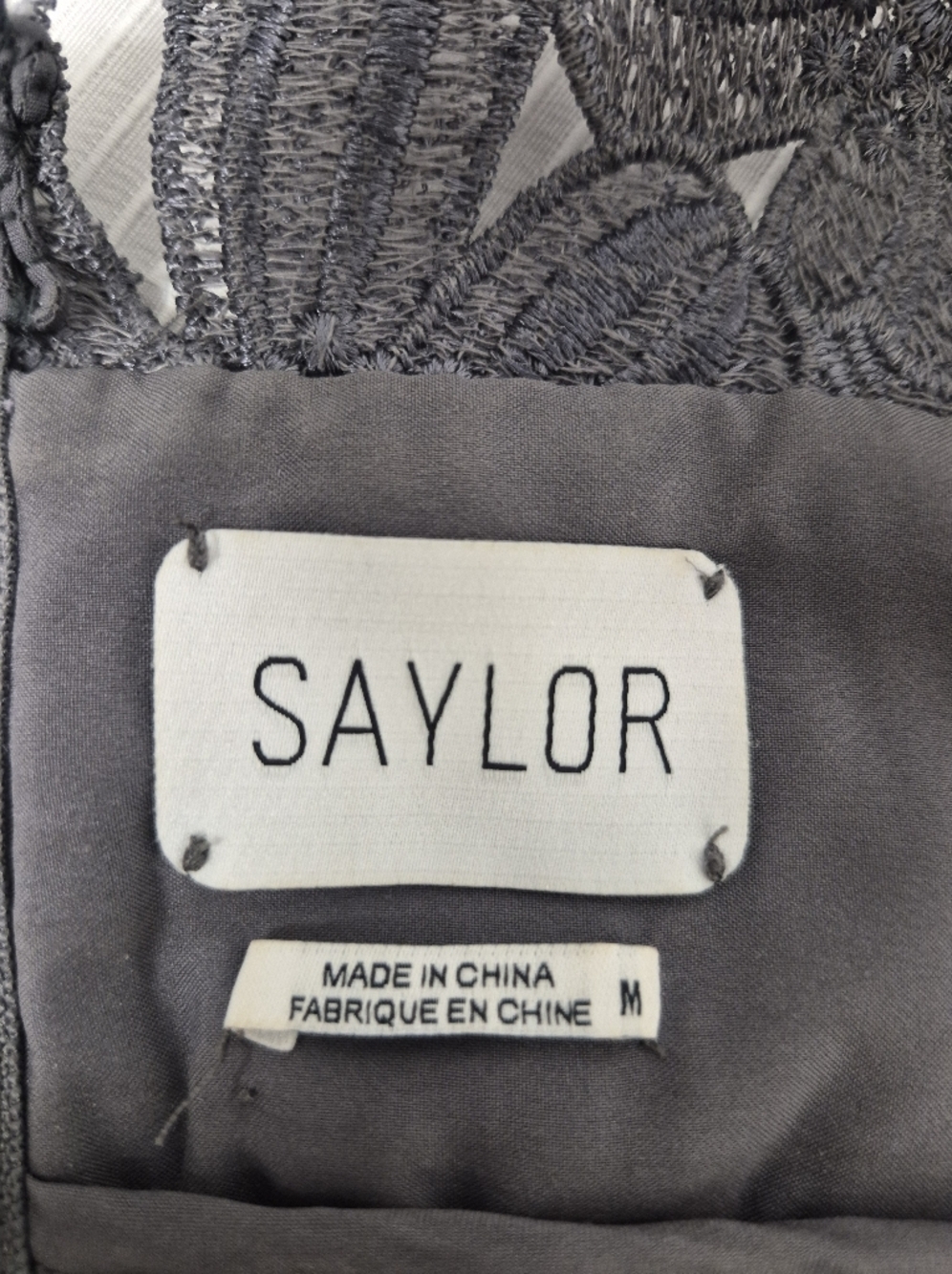 Saylor Alayna Floral Lace Applique Mini Dress sz M - Picture 3 of 11